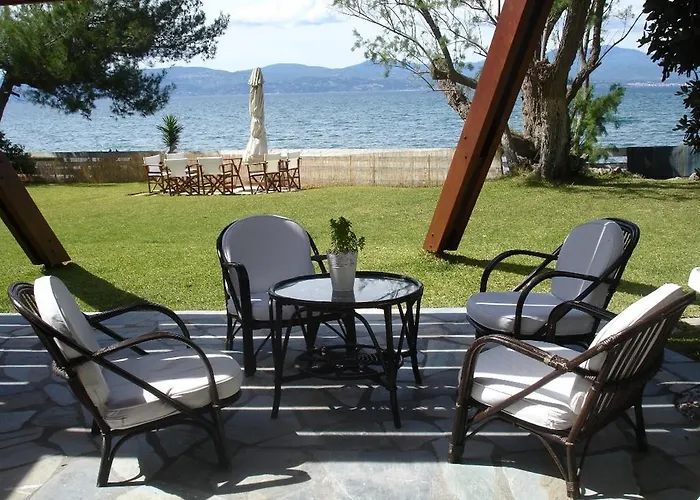 Seafront Aggeliki Villa Erétria